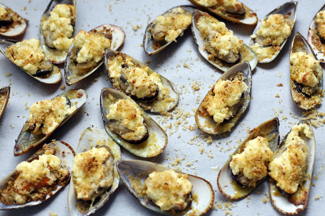 Baked Tahong (Baked Mussels) 1
